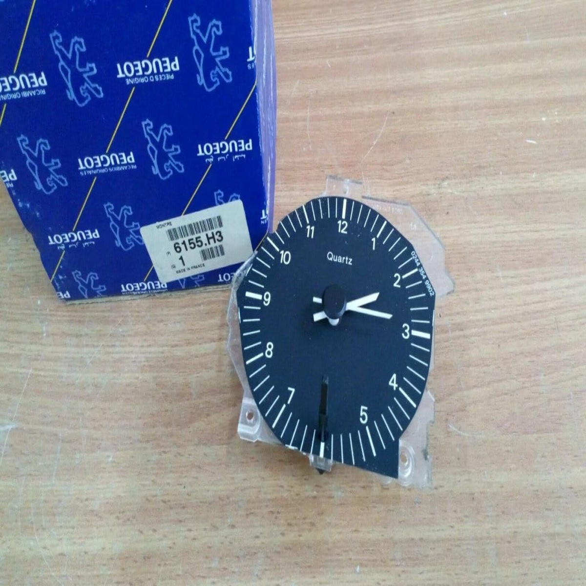 Clock fits Peugeot 106 6155H3 Genuine