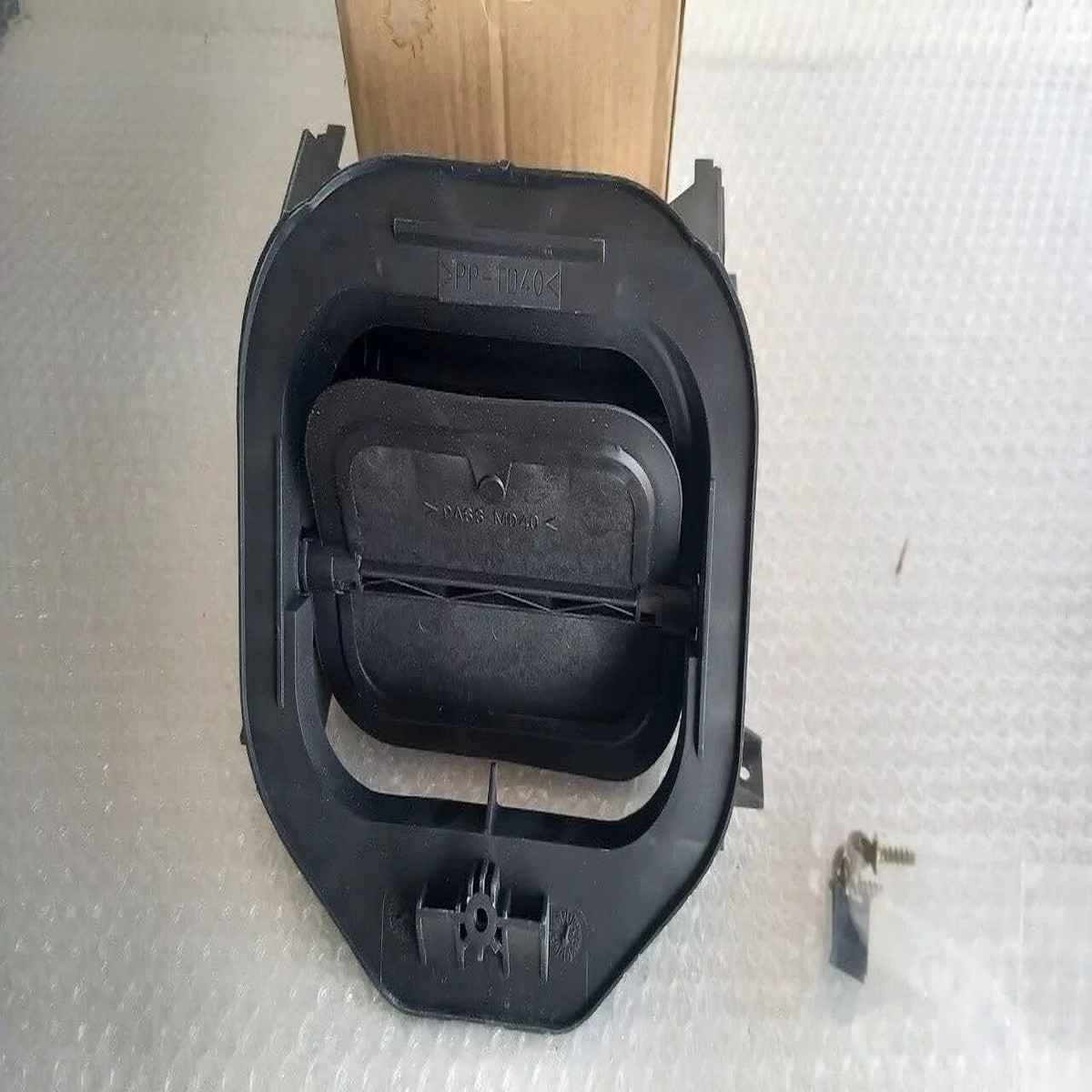 Air Vents Inlet Flap fits Peugeot Partner Citroen Berlingo 6450Z9 Genuine